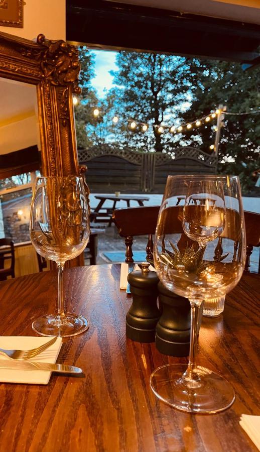 Cross Keys Inn تيباي المظهر الخارجي الصورة