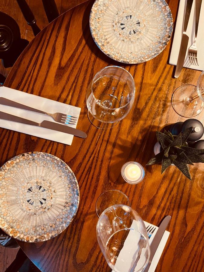Cross Keys Inn تيباي المظهر الخارجي الصورة